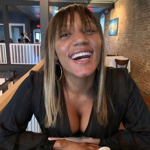 Meet your Posher, Jakayla